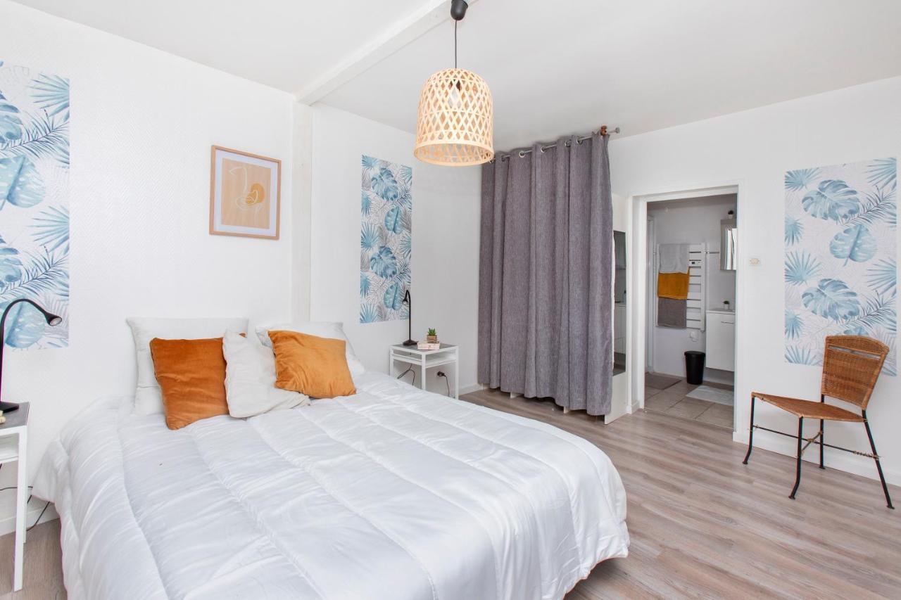 La Petite Terrasse - Appartement Spacieux 布里奥讷 外观 照片