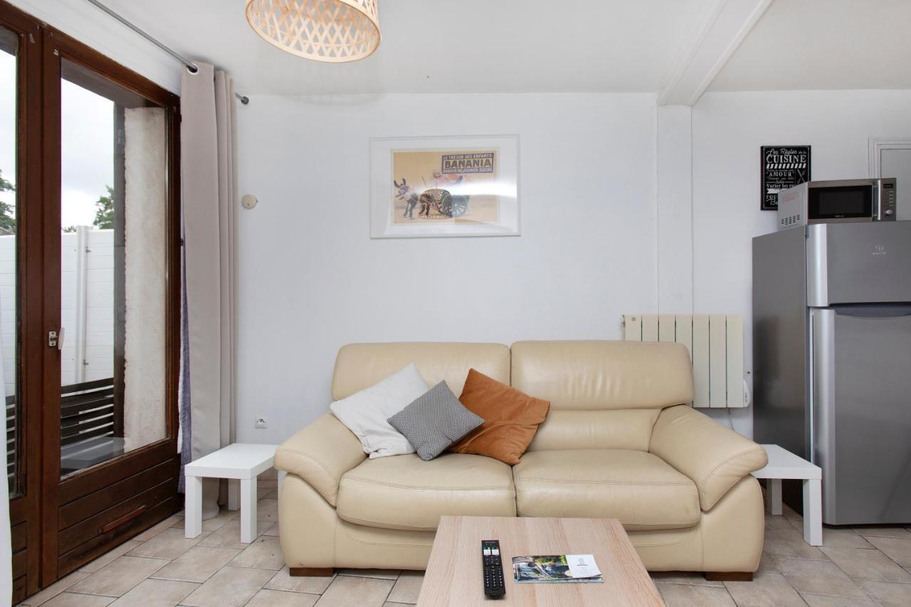 La Petite Terrasse - Appartement Spacieux 布里奥讷 外观 照片