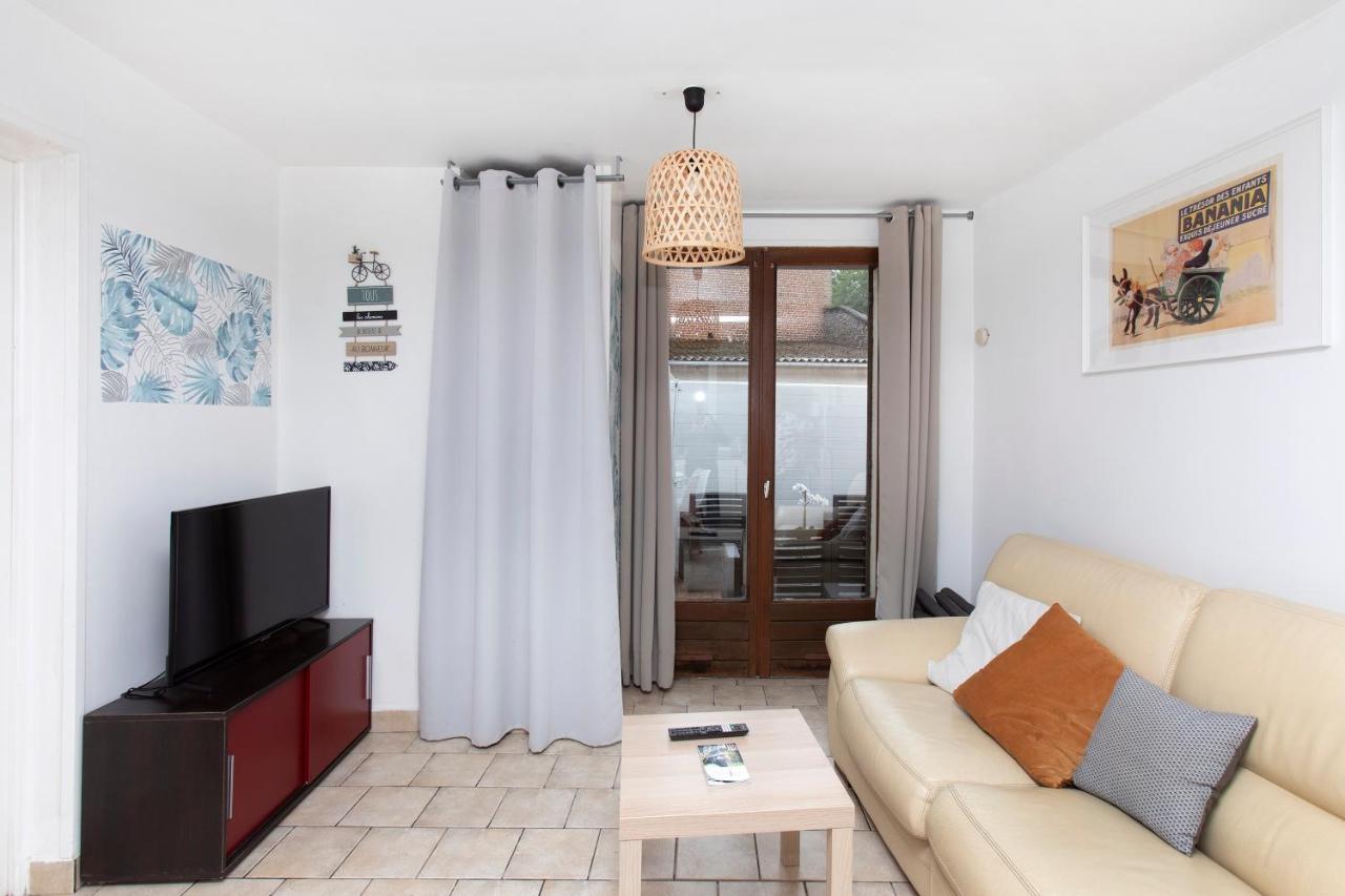 La Petite Terrasse - Appartement Spacieux 布里奥讷 外观 照片